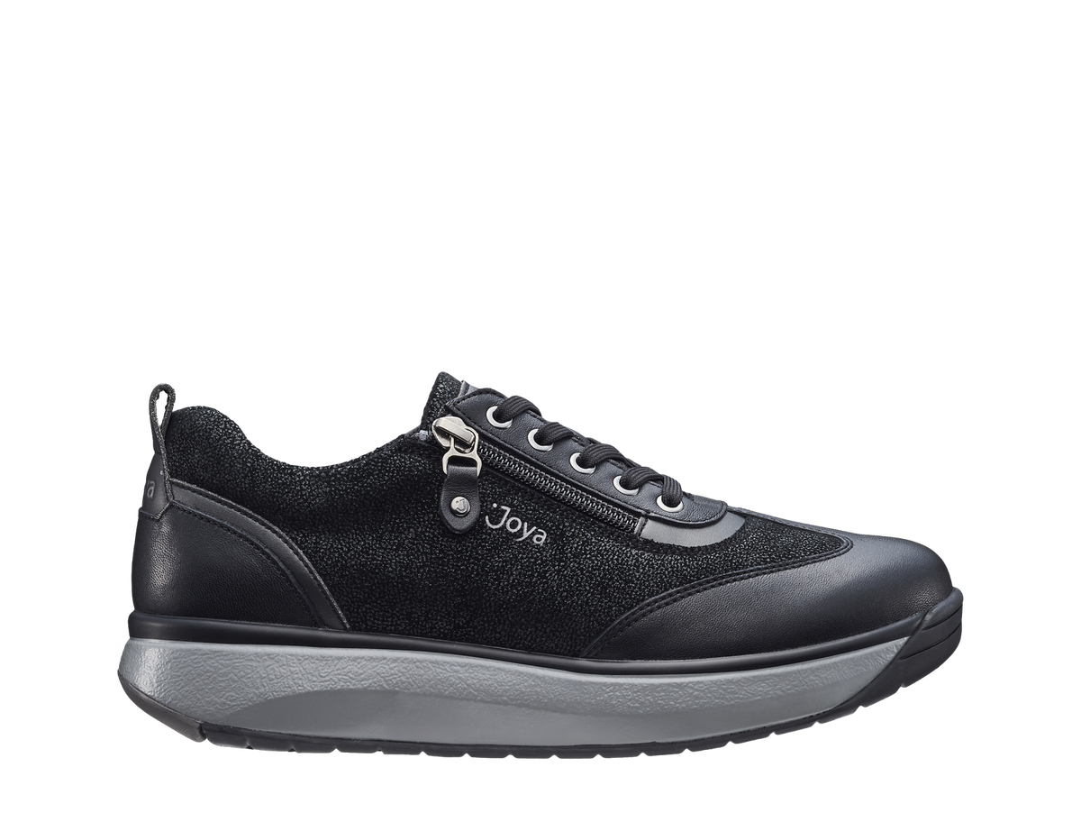 904cas_Laura_Black_II_a