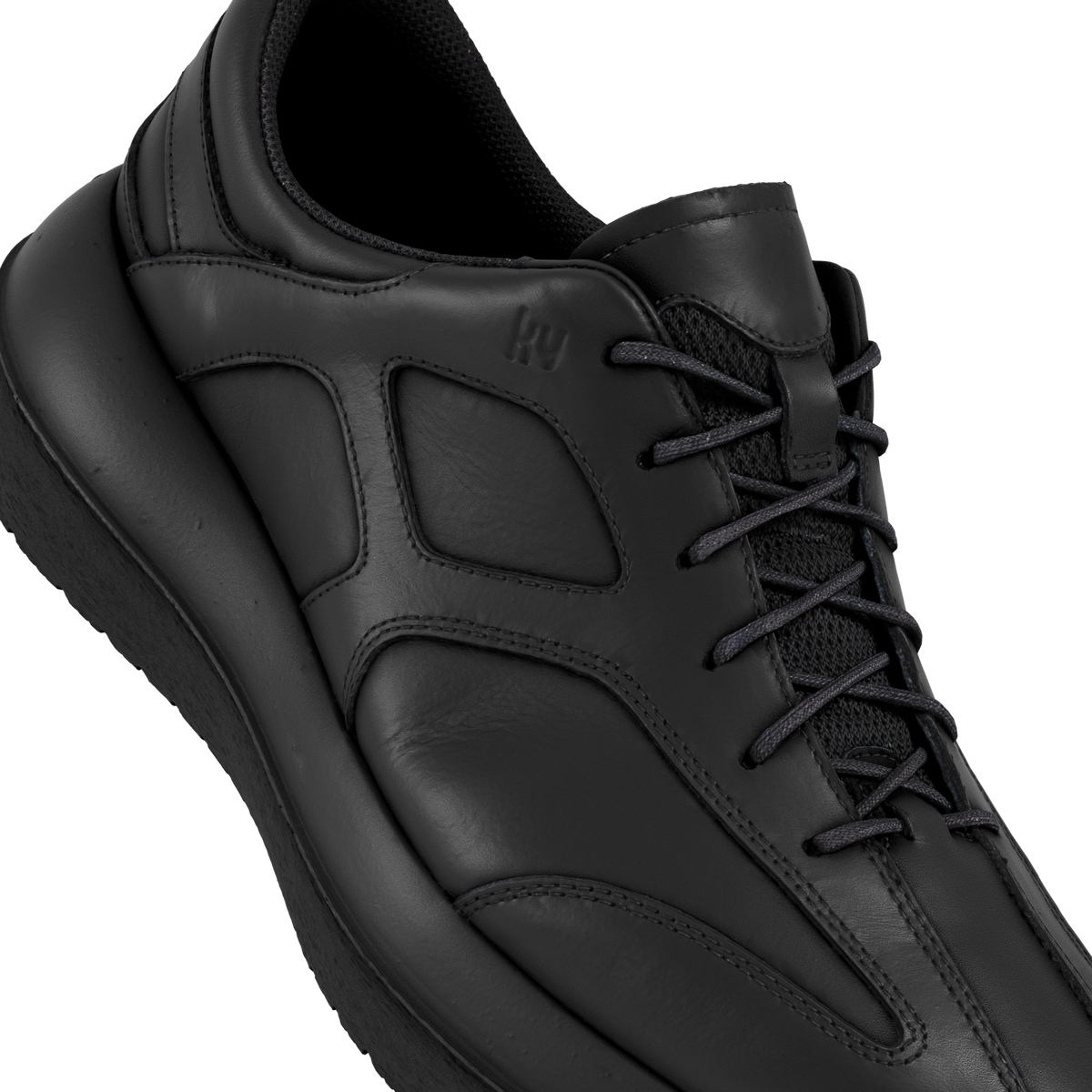 AM181A_Zug_caviar_b
