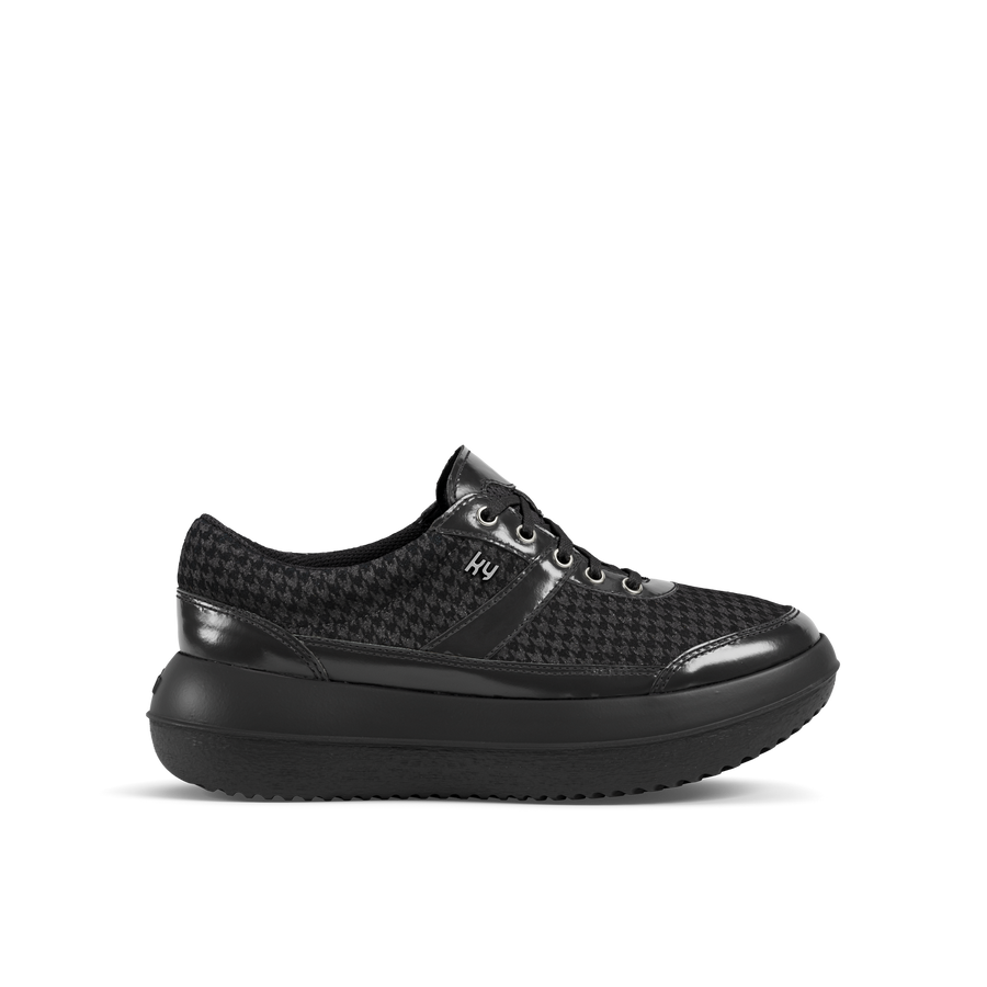 AW107A_Aubonne_black_poule_a