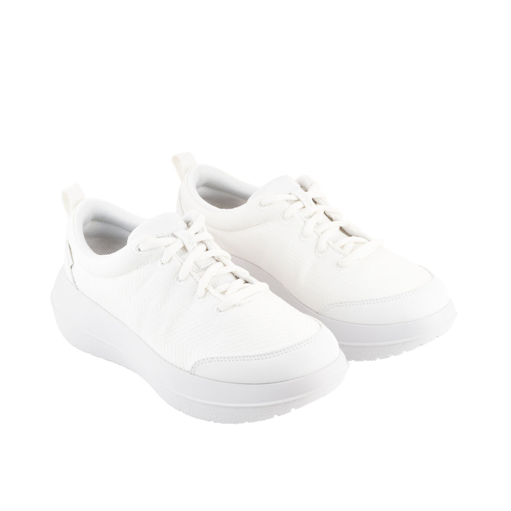 Bauma white