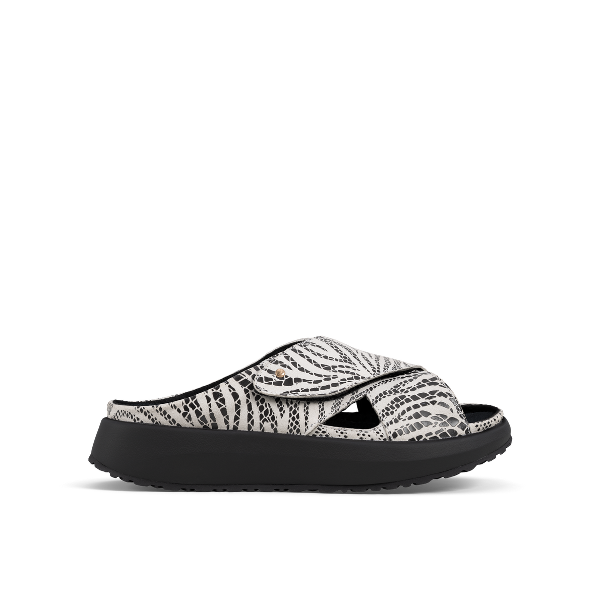 JY107A_Alicante_black-white_a