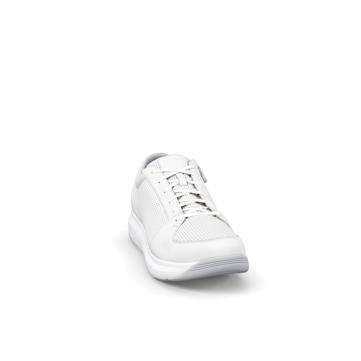 JY556A_Oliver_white_c