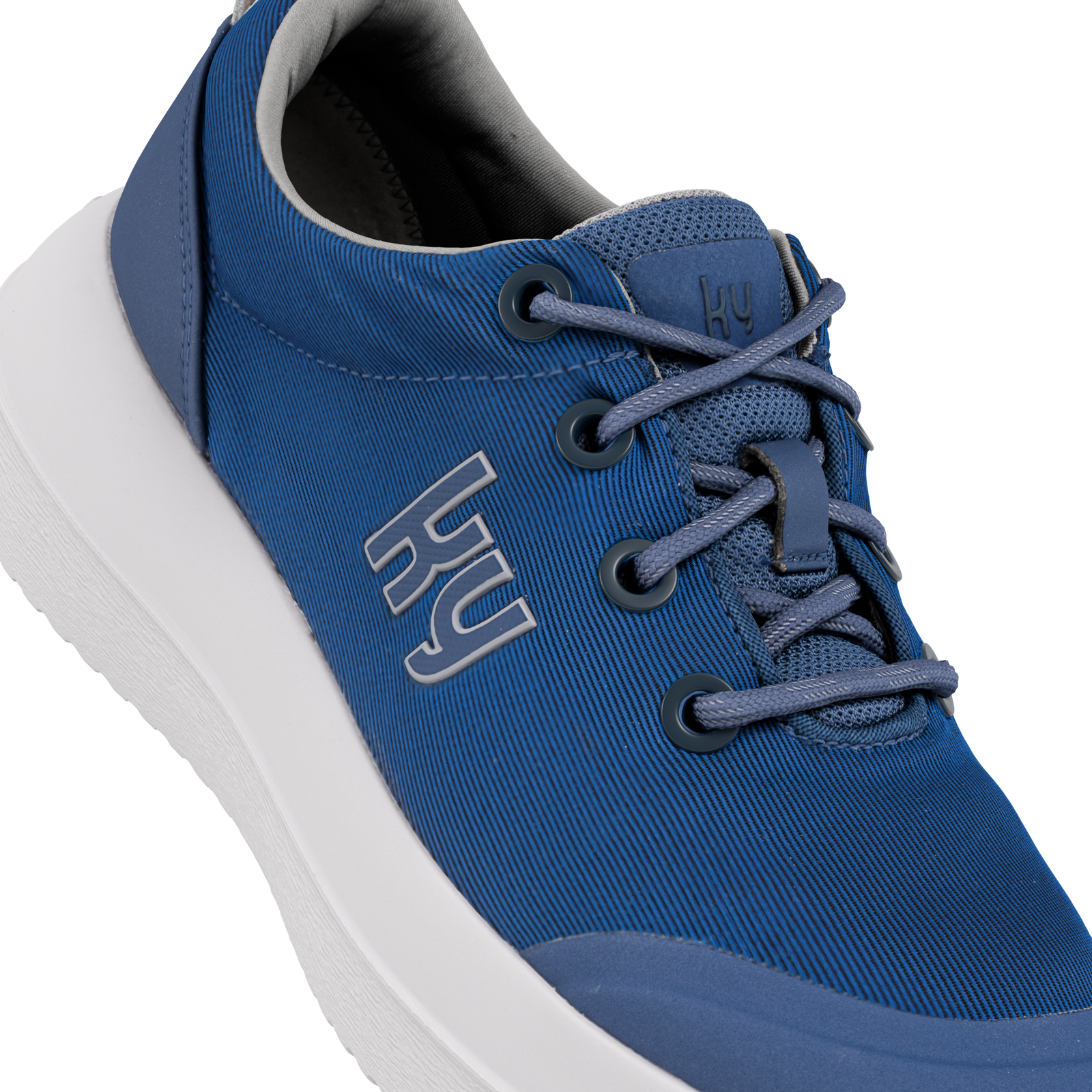 KY012A_Pura_blue_b