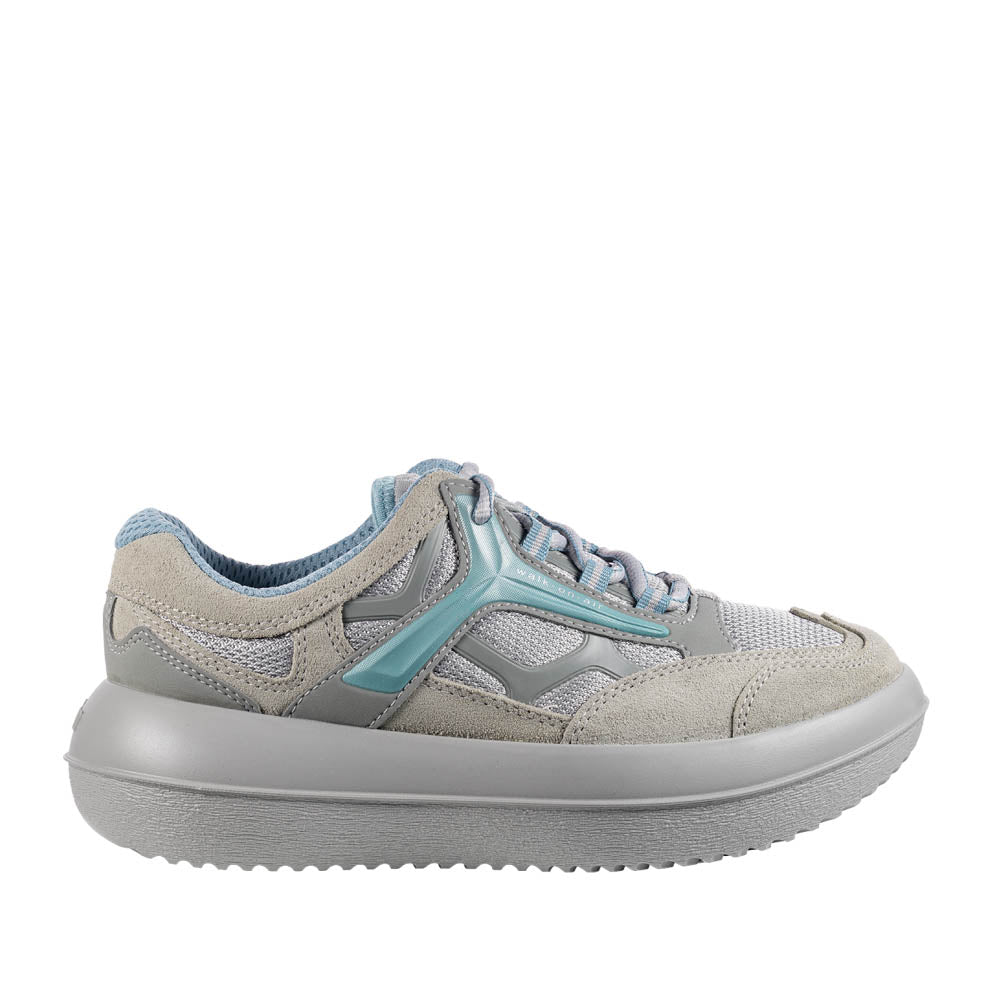 KY015A_Uster_cyan_a