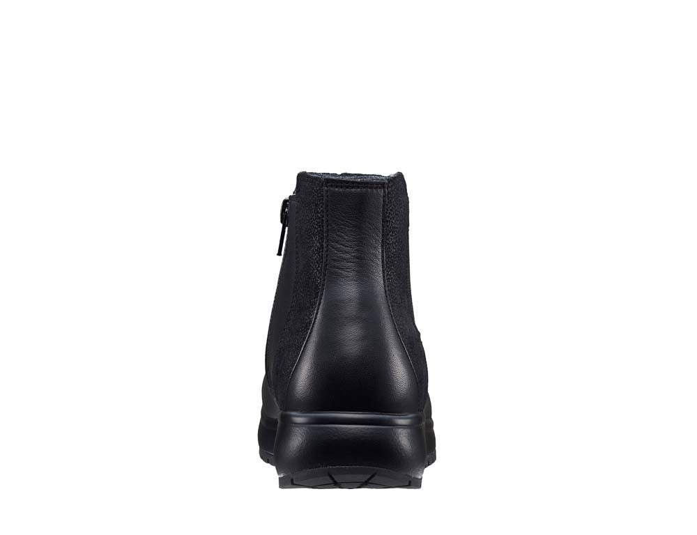 London II black