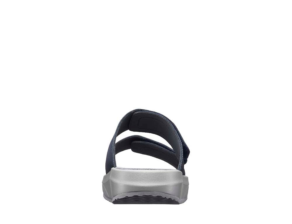 Max III blue