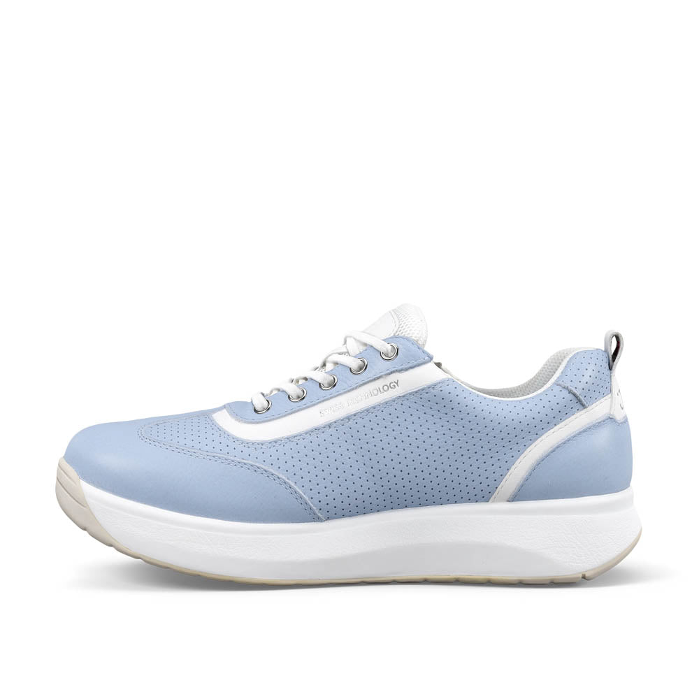 Laura light blue III