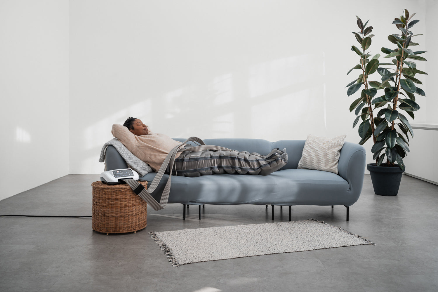 3 Monats Miete - Venen Engel 8 Premium Massagegerät mit Lymph-Flow Pants