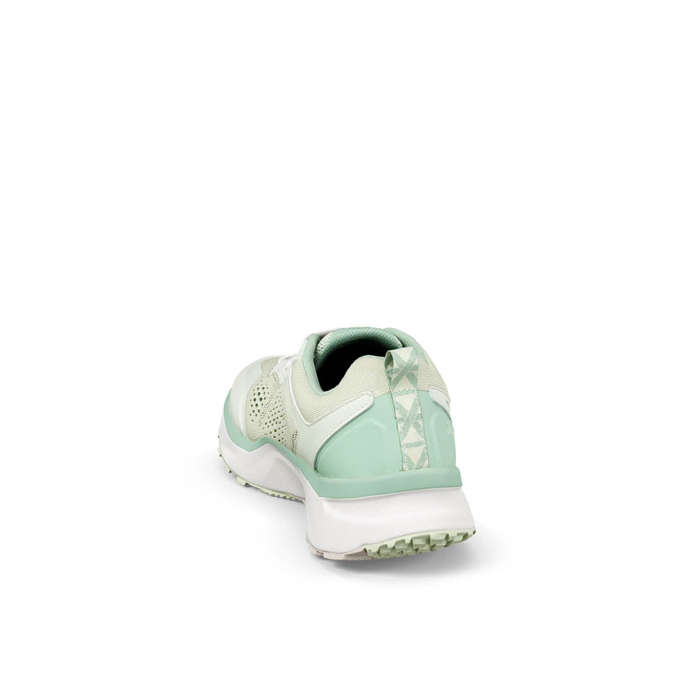 Veloce light green