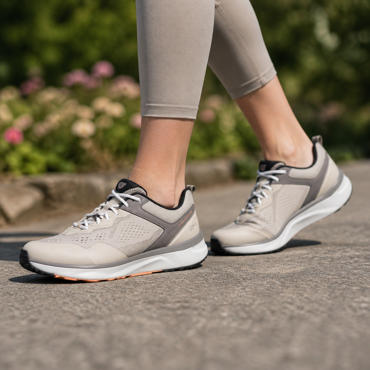 Joya Veloce beige, Herren-Sneaker, am Fuss