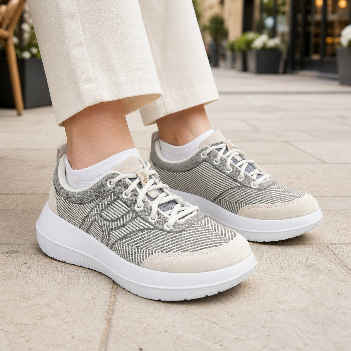 kybun Bauma sand, Damen-Sneaker, am Fuss