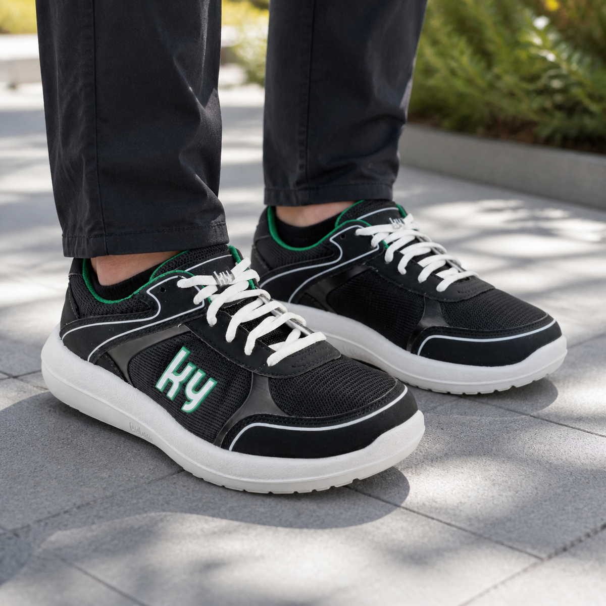 kybunpark black, Damen-Sneaker, am Fuss